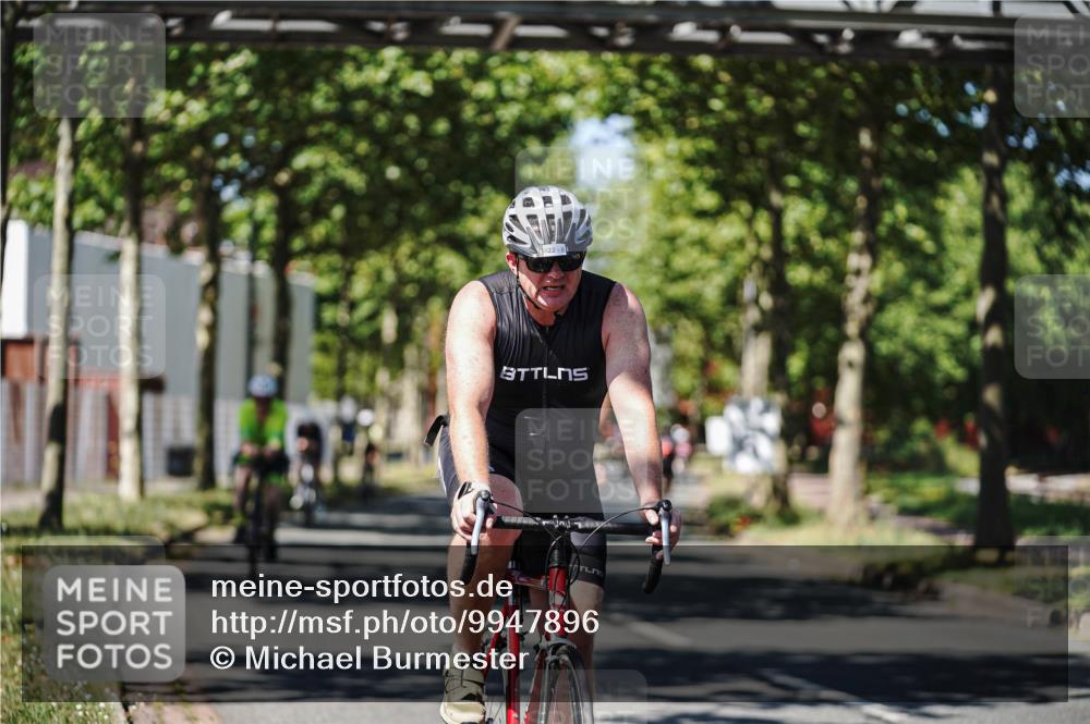09.08.2026 - GEWOBA Citytriathlon Bremen Michael Burmester http://msf.ph/oto/9947896 09.08.2026 12:26:56 Radfahren 607, 633, 654, 813, 822, 856, 922, 958, 1001, 1103, 1153 meine-sportfotos.de