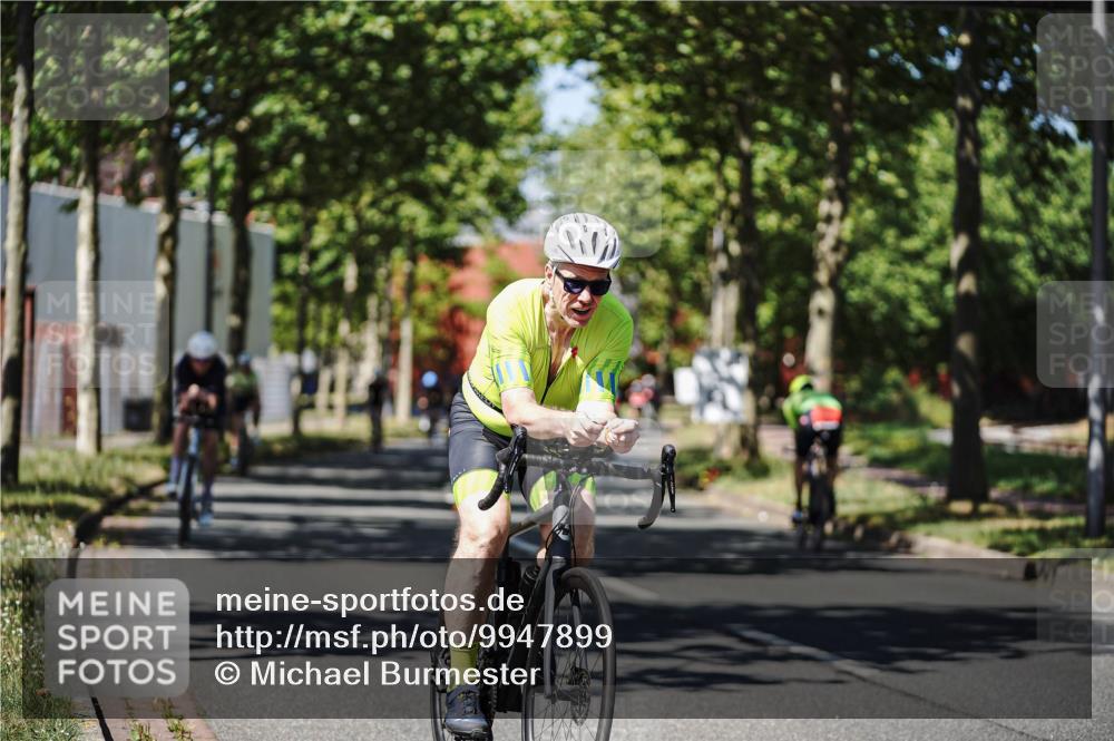09.08.2026 - GEWOBA Citytriathlon Bremen Michael Burmester http://msf.ph/oto/9947899 09.08.2026 12:26:58 Radfahren 607, 633, 654, 813, 822, 856, 922, 958, 1001, 1103, 1153 meine-sportfotos.de
