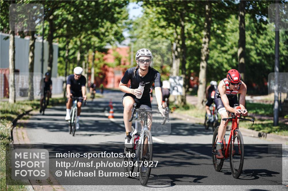 09.08.2026 - GEWOBA Citytriathlon Bremen Michael Burmester http://msf.ph/oto/9947927 09.08.2026 12:27:29 Radfahren 587, 597, 630, 669, 712, 714, 729, 732, 881, 904 meine-sportfotos.de