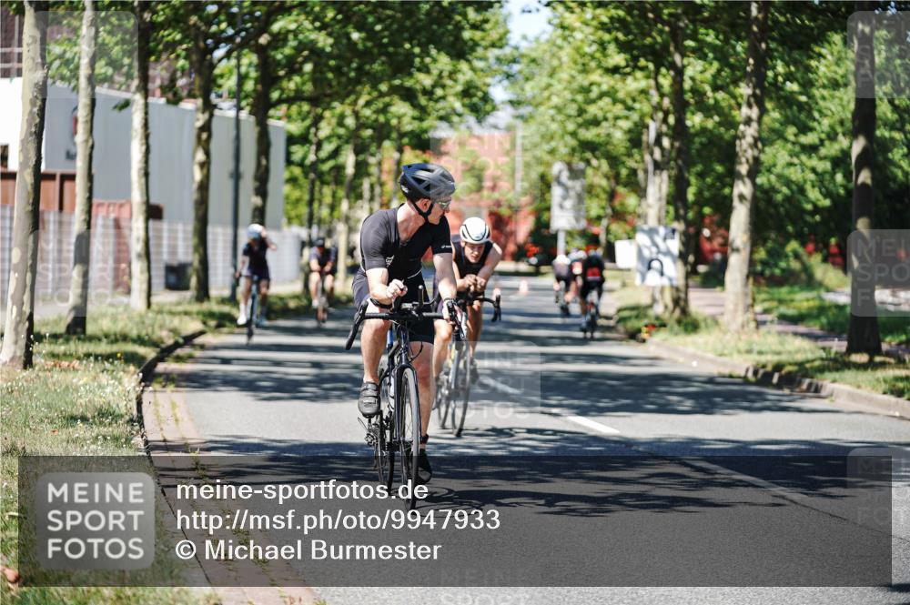 09.08.2026 - GEWOBA Citytriathlon Bremen Michael Burmester http://msf.ph/oto/9947933 09.08.2026 12:27:31 Radfahren 587, 597, 630, 669, 712, 714, 729, 732, 854, 881, 904 meine-sportfotos.de