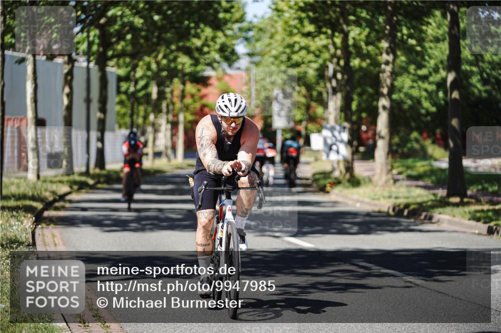 09.08.2026 - GEWOBA Citytriathlon Bremen Michael Burmester http://msf.ph/oto/9947985 09.08.2026 12:28:11 Radfahren 554, 660, 661, 666, 690, 917, 951, 1002, 1148 meine-sportfotos.de