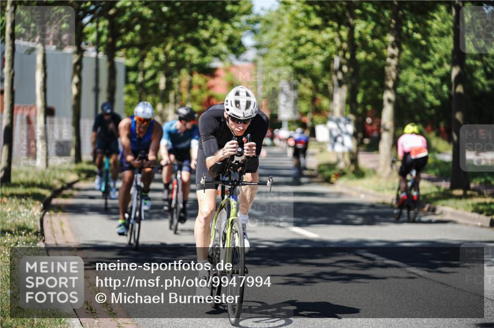 09.08.2026 - GEWOBA Citytriathlon Bremen Michael Burmester http://msf.ph/oto/9947994 09.08.2026 12:28:20 Radfahren 549, 631, 661, 666, 676, 690, 862, 951, 1002, 1148 meine-sportfotos.de
