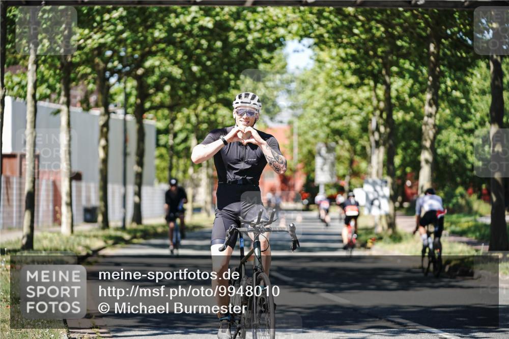 09.08.2026 - GEWOBA Citytriathlon Bremen Michael Burmester http://msf.ph/oto/9948010 09.08.2026 12:28:41 Radfahren 610, 619, 652, 658, 698, 719, 795 meine-sportfotos.de