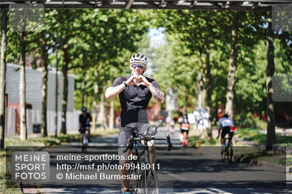 09.08.2026 - GEWOBA Citytriathlon Bremen Michael Burmester http://msf.ph/oto/9948011 09.08.2026 12:28:41 Radfahren 610, 619, 652, 658, 698, 719, 795 meine-sportfotos.de
