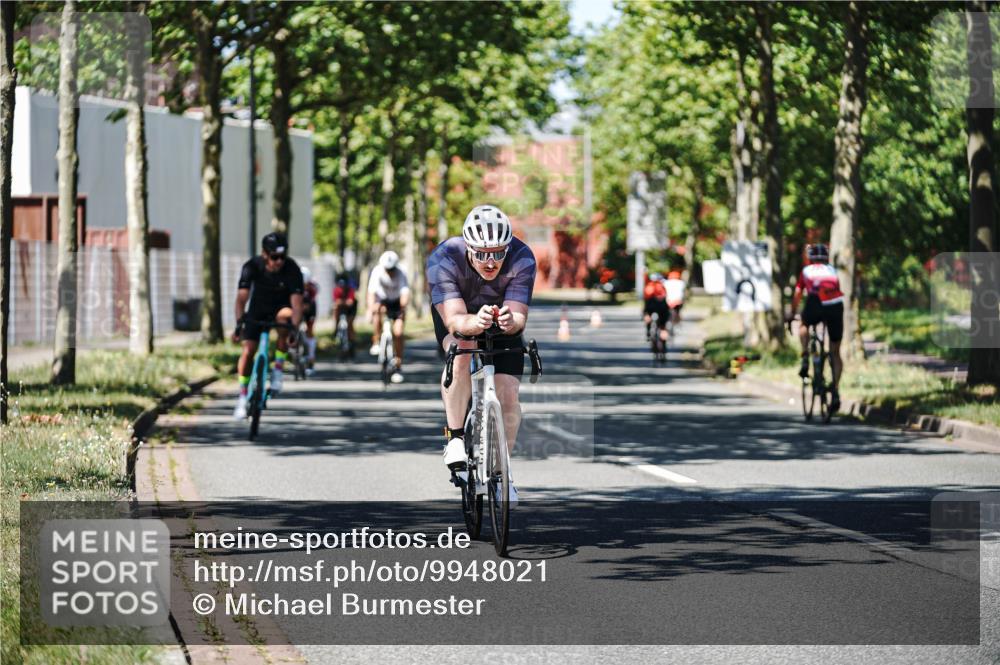 09.08.2026 - GEWOBA Citytriathlon Bremen Michael Burmester http://msf.ph/oto/9948021 09.08.2026 12:28:49 Radfahren 556, 619, 652, 658, 691, 703, 719, 764, 795, 843, 969 meine-sportfotos.de