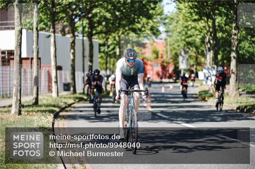 09.08.2026 - GEWOBA Citytriathlon Bremen Michael Burmester http://msf.ph/oto/9948040 09.08.2026 12:29:04 Radfahren 112, 540, 556, 563, 688, 692, 764, 771, 843, 878, 1007, 1141 meine-sportfotos.de