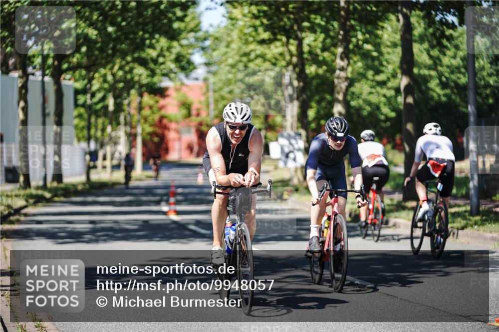 09.08.2026 - GEWOBA Citytriathlon Bremen Michael Burmester http://msf.ph/oto/9948057 09.08.2026 12:29:15 Radfahren 112, 540, 551, 632, 692, 723, 771, 791, 835, 1007, 1141 meine-sportfotos.de