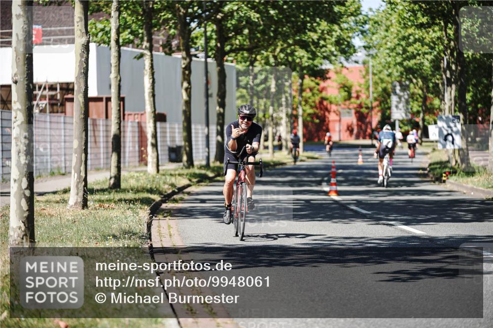 09.08.2026 - GEWOBA Citytriathlon Bremen Michael Burmester http://msf.ph/oto/9948061 09.08.2026 12:29:22 Radfahren 551, 575, 632, 723, 724, 771, 791, 811, 835, 905 meine-sportfotos.de