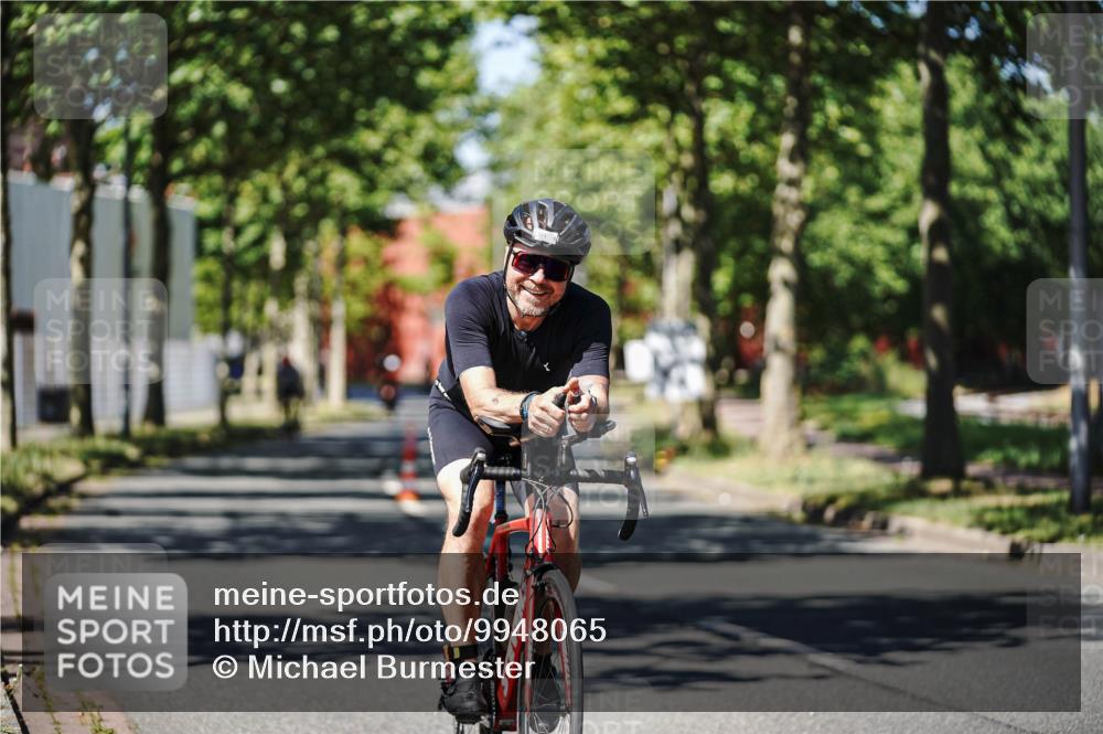 09.08.2026 - GEWOBA Citytriathlon Bremen Michael Burmester http://msf.ph/oto/9948065 09.08.2026 12:29:23 Radfahren 551, 575, 632, 723, 724, 771, 791, 811, 835, 905 meine-sportfotos.de