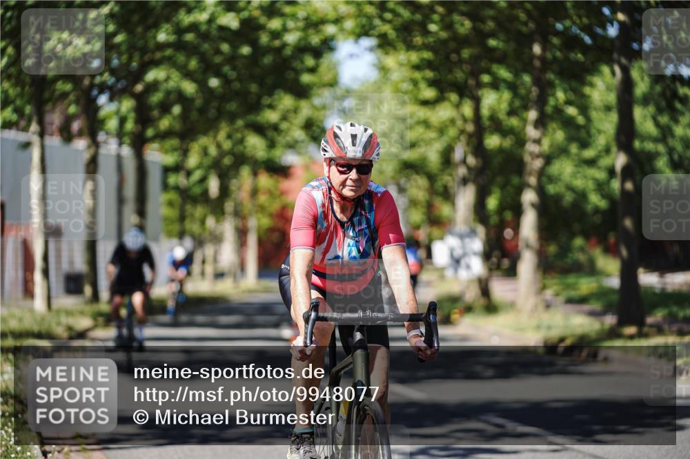 09.08.2026 - GEWOBA Citytriathlon Bremen Michael Burmester http://msf.ph/oto/9948077 09.08.2026 12:29:37 Radfahren 575, 642, 697, 724, 811, 825, 905, 999, 1011 meine-sportfotos.de