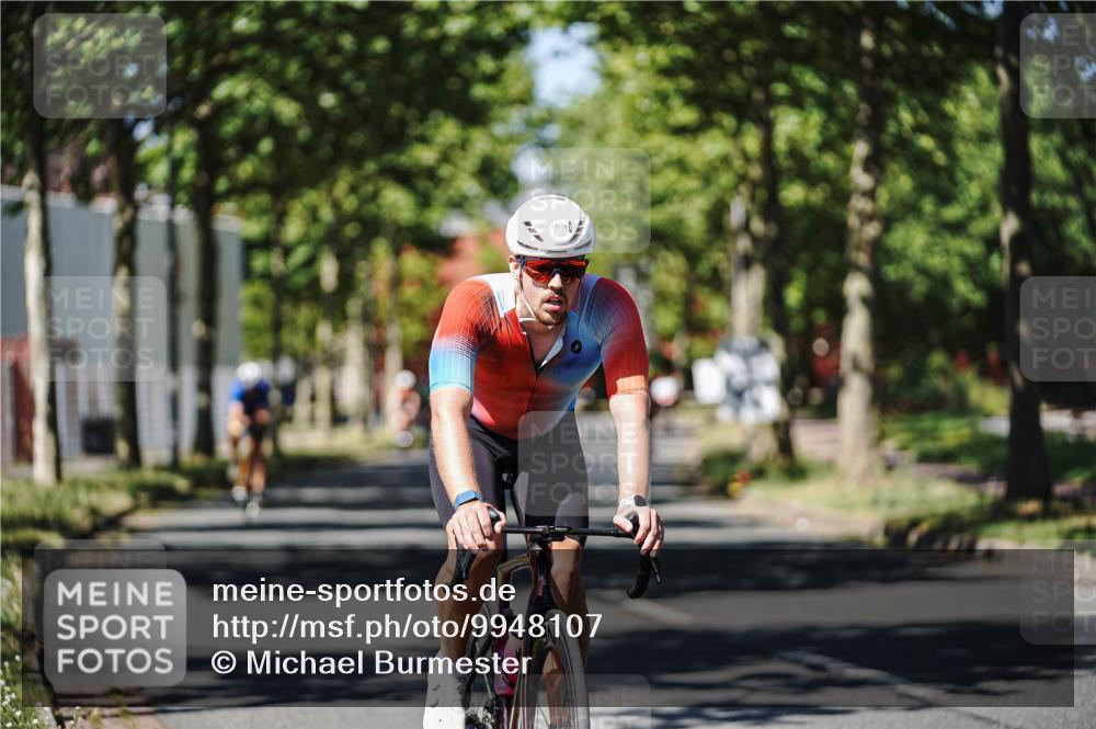 09.08.2026 - GEWOBA Citytriathlon Bremen Michael Burmester http://msf.ph/oto/9948107 09.08.2026 12:30:15 Radfahren 591, 677, 747, 1004 meine-sportfotos.de