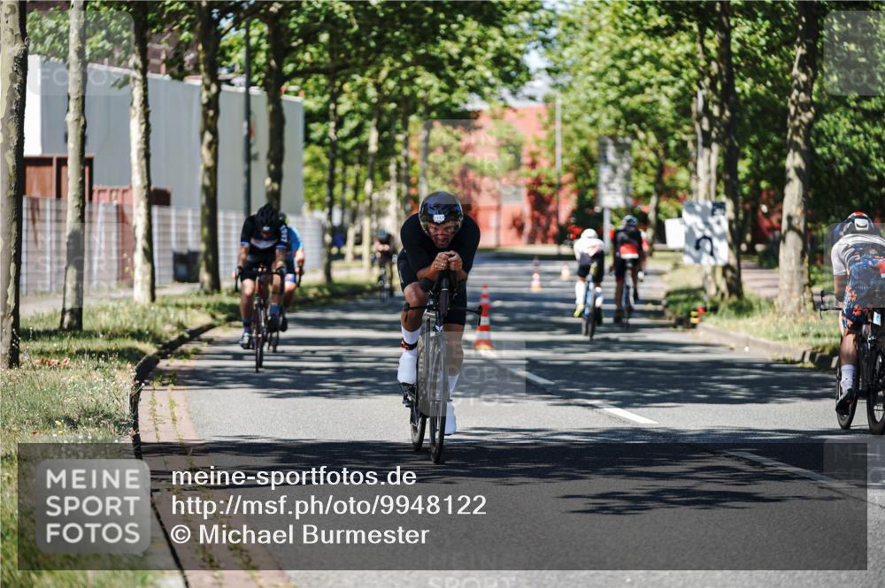 09.08.2026 - GEWOBA Citytriathlon Bremen Michael Burmester http://msf.ph/oto/9948122 09.08.2026 12:30:27 Radfahren 544, 591, 605, 677, 683, 746, 747, 959, 993, 1116, 1117, 1149 meine-sportfotos.de