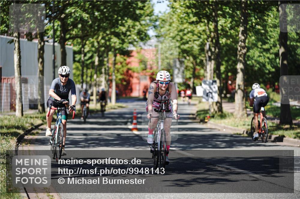 09.08.2026 - GEWOBA Citytriathlon Bremen Michael Burmester http://msf.ph/oto/9948143 09.08.2026 12:30:46 Radfahren 547, 662, 794, 946, 959, 993, 1019 meine-sportfotos.de