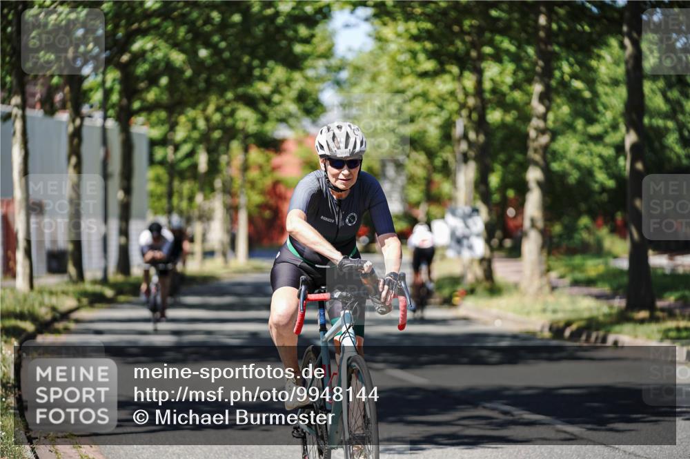 09.08.2026 - GEWOBA Citytriathlon Bremen Michael Burmester http://msf.ph/oto/9948144 09.08.2026 12:30:47 Radfahren 547, 662, 794, 946, 1019 meine-sportfotos.de