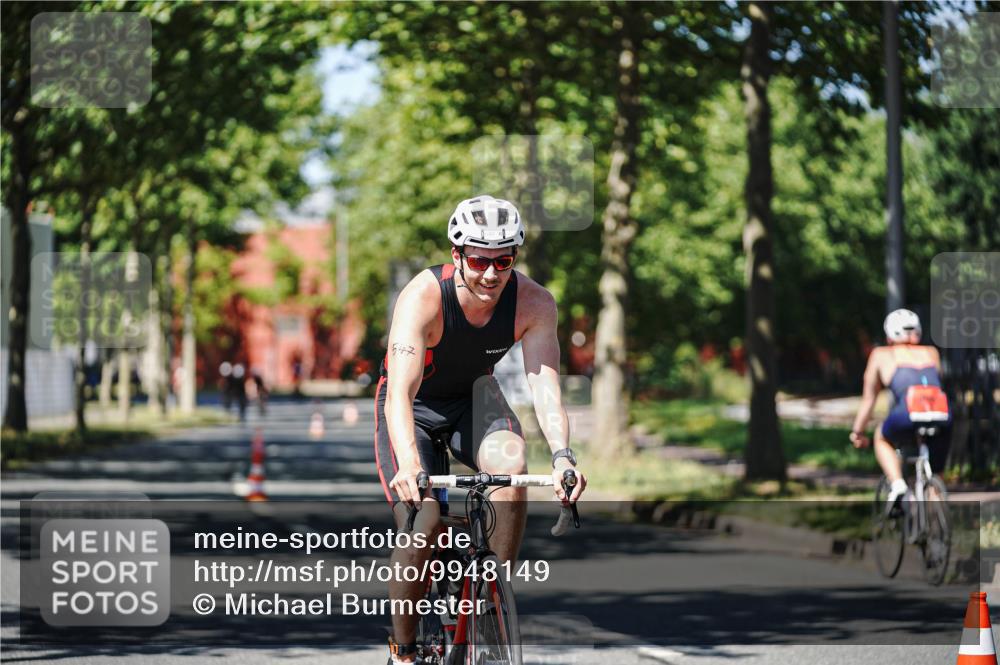 09.08.2026 - GEWOBA Citytriathlon Bremen Michael Burmester http://msf.ph/oto/9948149 09.08.2026 12:30:51 Radfahren 547, 662, 946, 1019 meine-sportfotos.de