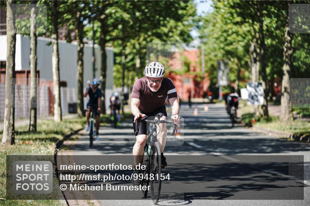 09.08.2026 - GEWOBA Citytriathlon Bremen Michael Burmester http://msf.ph/oto/9948154 09.08.2026 12:31:01 Radfahren 547, 662, 721, 824, 852, 882, 947 meine-sportfotos.de