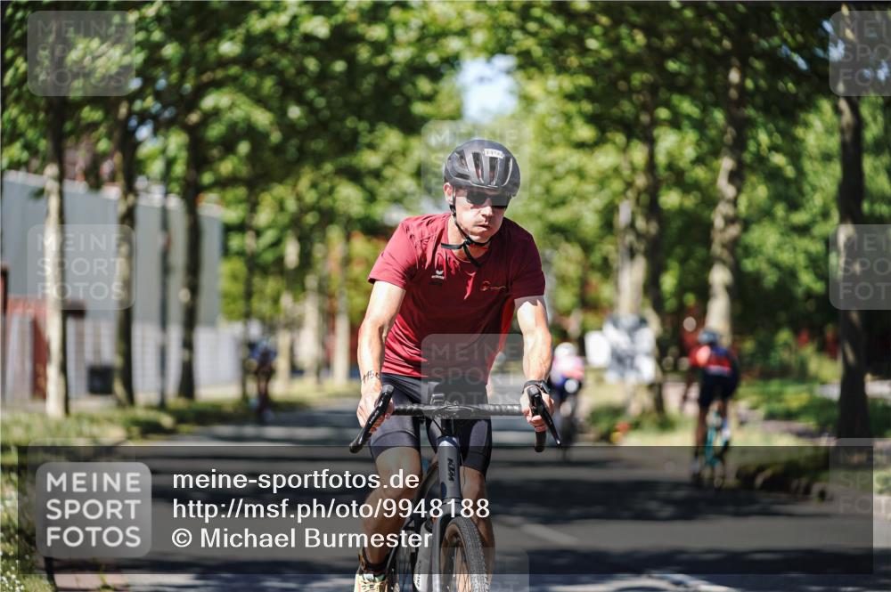 09.08.2026 - GEWOBA Citytriathlon Bremen Michael Burmester http://msf.ph/oto/9948188 09.08.2026 12:31:24 Radfahren 561, 589, 592, 645, 646, 685, 686, 710, 775, 793, 909, 1101, 1150 meine-sportfotos.de