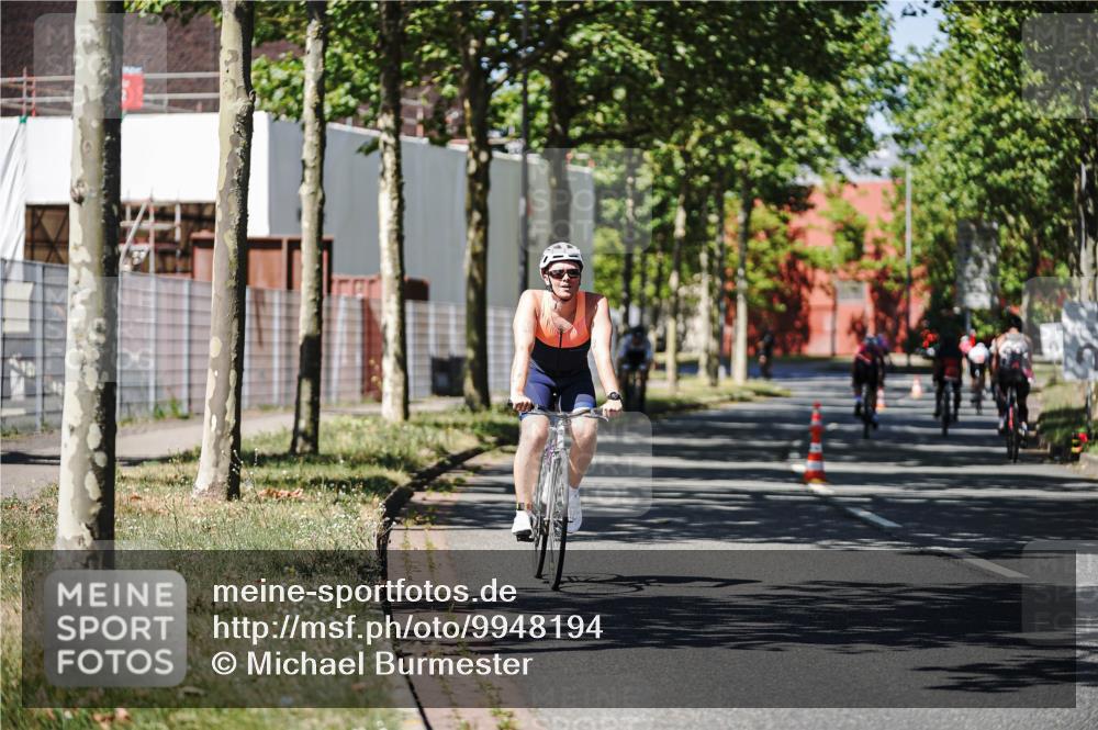 09.08.2026 - GEWOBA Citytriathlon Bremen Michael Burmester http://msf.ph/oto/9948194 09.08.2026 12:31:35 Radfahren 561, 606, 613, 647 meine-sportfotos.de