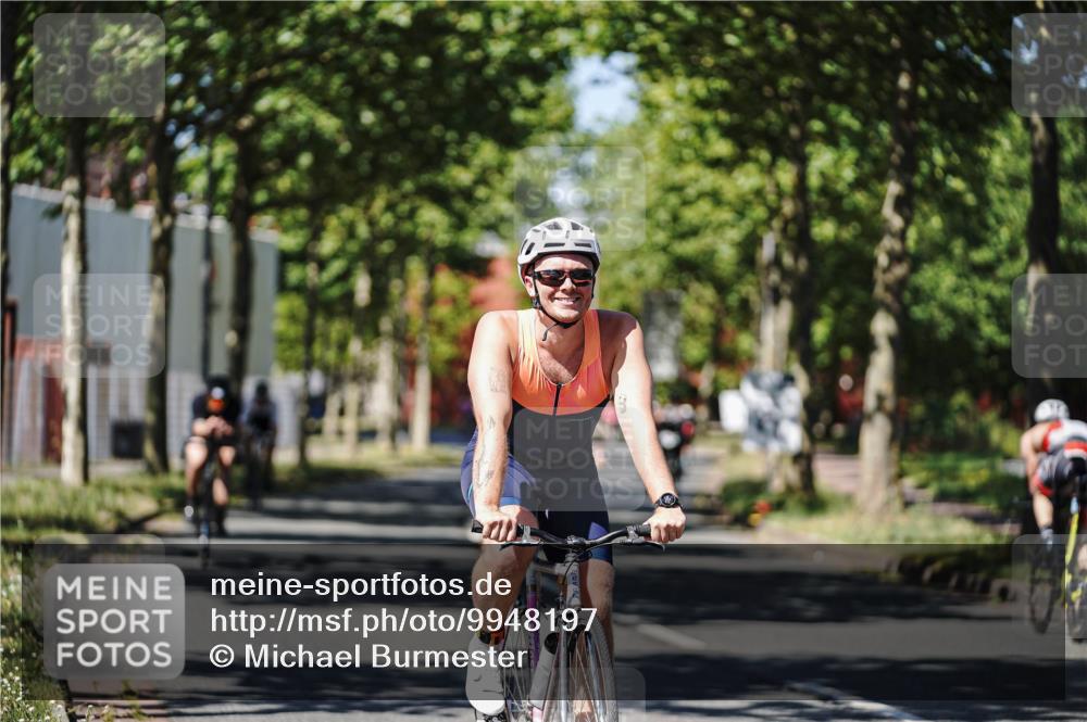 09.08.2026 - GEWOBA Citytriathlon Bremen Michael Burmester http://msf.ph/oto/9948197 09.08.2026 12:31:36 Radfahren 561, 606, 613, 647 meine-sportfotos.de