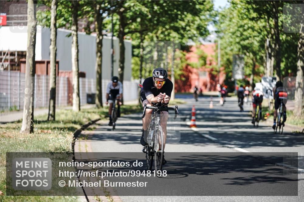 09.08.2026 - GEWOBA Citytriathlon Bremen Michael Burmester http://msf.ph/oto/9948198 09.08.2026 12:31:38 Radfahren 561, 606, 613, 647 meine-sportfotos.de