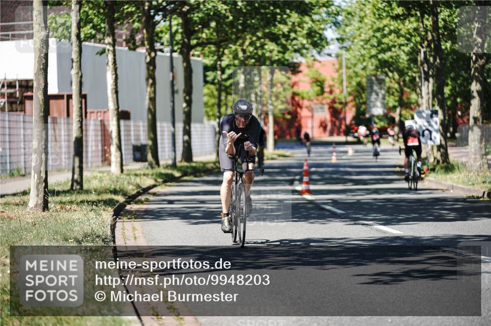 09.08.2026 - GEWOBA Citytriathlon Bremen Michael Burmester http://msf.ph/oto/9948203 09.08.2026 12:31:47 Radfahren 606, 613, 647, 735, 799 meine-sportfotos.de