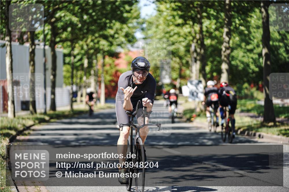 09.08.2026 - GEWOBA Citytriathlon Bremen Michael Burmester http://msf.ph/oto/9948204 09.08.2026 12:31:48 Radfahren 613, 647, 735, 799 meine-sportfotos.de