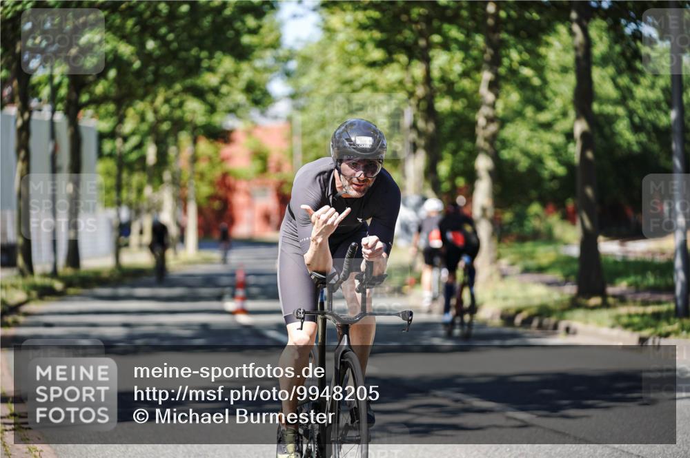 09.08.2026 - GEWOBA Citytriathlon Bremen Michael Burmester http://msf.ph/oto/9948205 09.08.2026 12:31:48 Radfahren 613, 647, 735, 799 meine-sportfotos.de