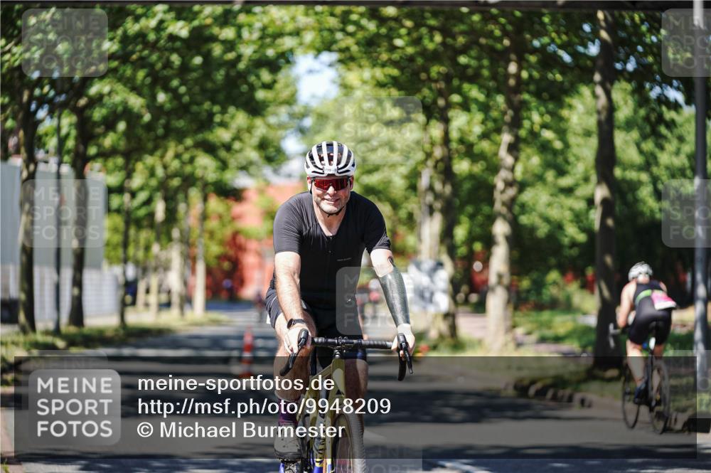 09.08.2026 - GEWOBA Citytriathlon Bremen Michael Burmester http://msf.ph/oto/9948209 09.08.2026 12:31:55 Radfahren 735, 799, 883 meine-sportfotos.de