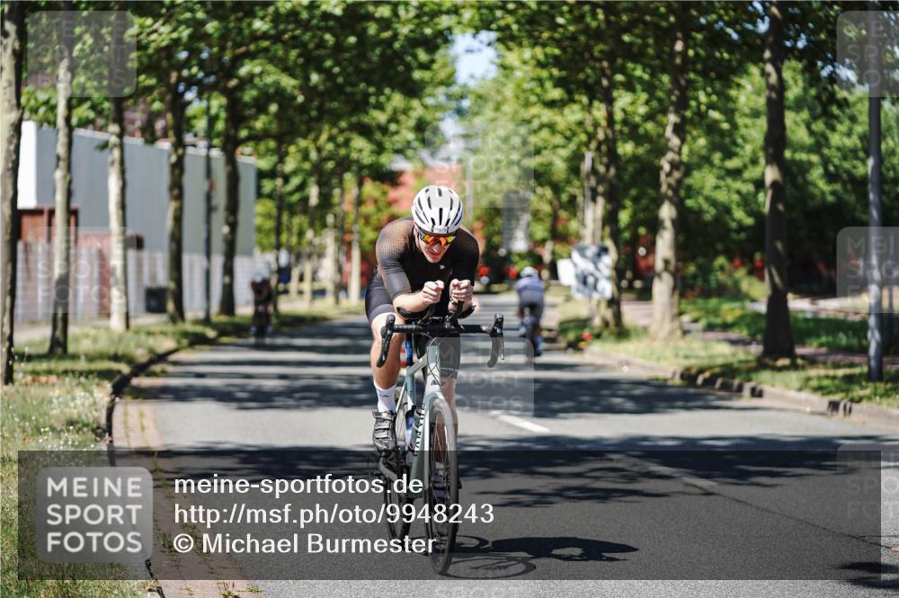 09.08.2026 - GEWOBA Citytriathlon Bremen Michael Burmester http://msf.ph/oto/9948243 09.08.2026 12:32:31 Radfahren 590, 594, 680, 765, 874, 1006, 1008 meine-sportfotos.de