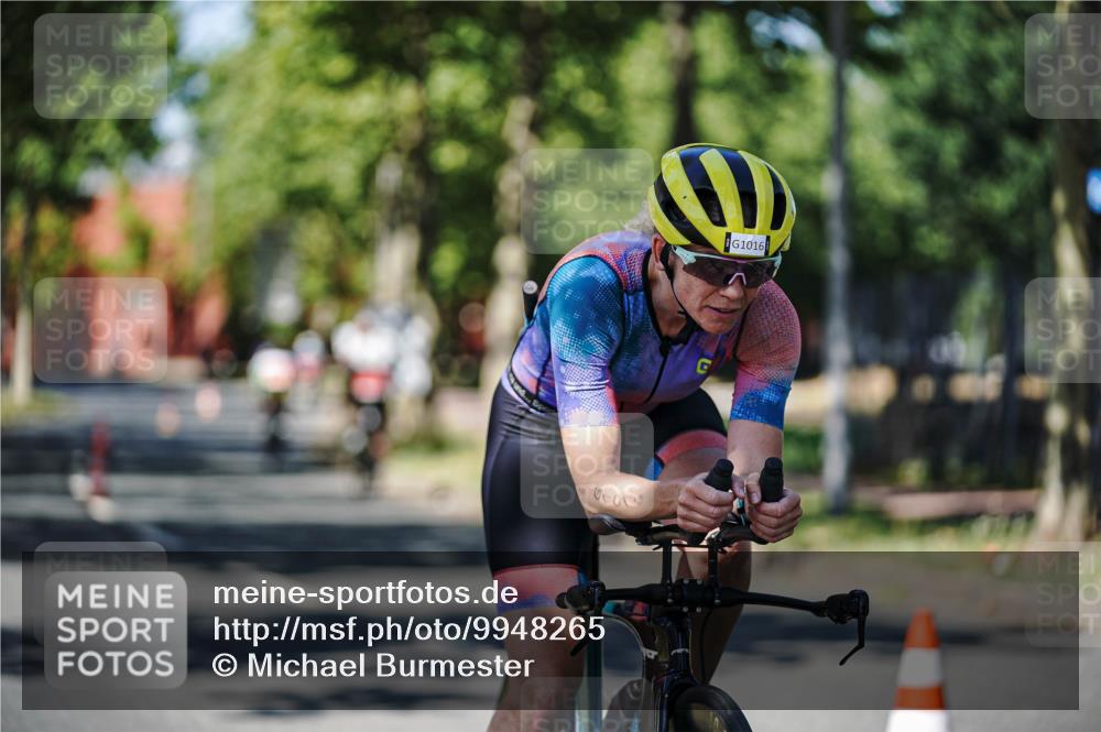 09.08.2026 - GEWOBA Citytriathlon Bremen Michael Burmester http://msf.ph/oto/9948265 09.08.2026 12:33:00 Radfahren 582, 636, 875, 1016, 1137 meine-sportfotos.de