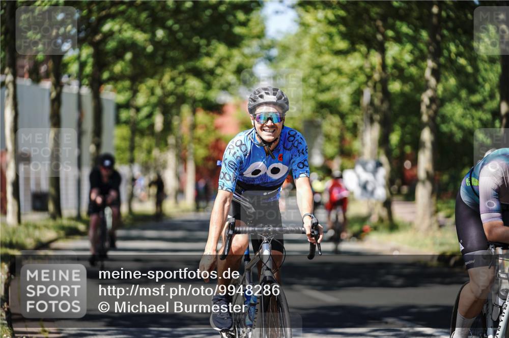 09.08.2026 - GEWOBA Citytriathlon Bremen Michael Burmester http://msf.ph/oto/9948286 09.08.2026 12:33:34 Radfahren 583, 615, 648, 679, 717, 769, 784, 880, 1006, 1133 meine-sportfotos.de