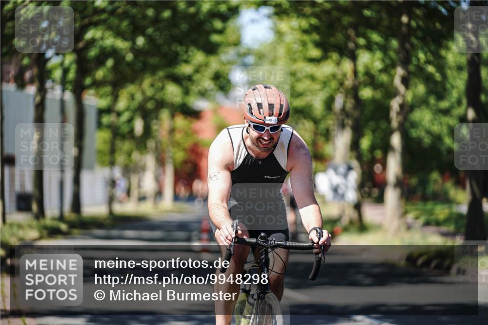 09.08.2026 - GEWOBA Citytriathlon Bremen Michael Burmester http://msf.ph/oto/9948298 09.08.2026 12:33:42 Radfahren 583, 615, 648, 679, 717, 750, 784, 1006 meine-sportfotos.de