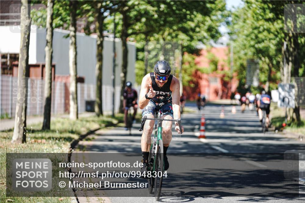 09.08.2026 - GEWOBA Citytriathlon Bremen Michael Burmester http://msf.ph/oto/9948304 09.08.2026 12:33:53 Radfahren 648, 750, 784, 914, 932, 1006, 1158 meine-sportfotos.de