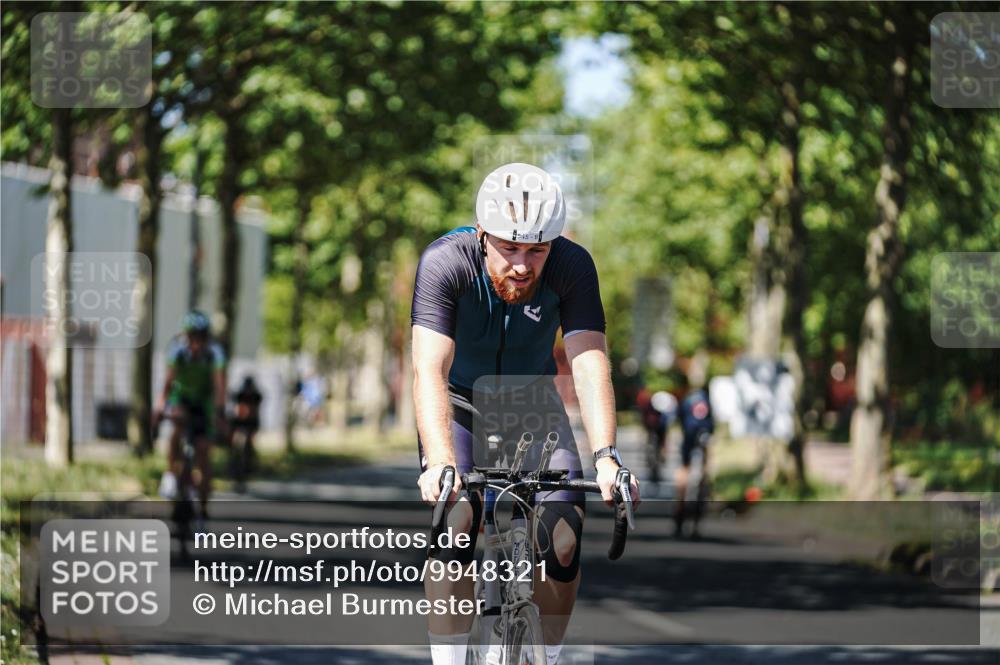 09.08.2026 - GEWOBA Citytriathlon Bremen Michael Burmester http://msf.ph/oto/9948321 09.08.2026 12:34:08 Radfahren 545, 655, 877, 914, 1015, 1143, 1158 meine-sportfotos.de