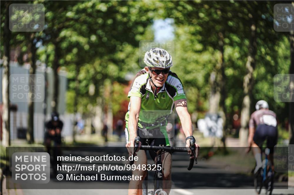 09.08.2026 - GEWOBA Citytriathlon Bremen Michael Burmester http://msf.ph/oto/9948325 09.08.2026 12:34:10 Radfahren 545, 655, 877, 914, 1013, 1015, 1143 meine-sportfotos.de