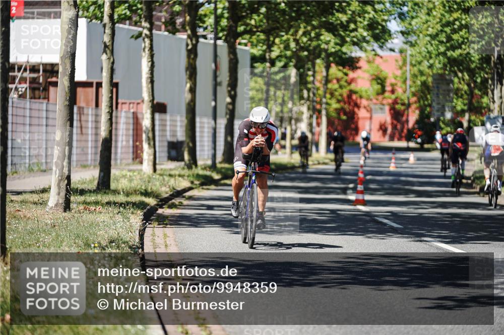 09.08.2026 - GEWOBA Citytriathlon Bremen Michael Burmester http://msf.ph/oto/9948359 09.08.2026 12:34:39 Radfahren 628, 716, 726, 757, 808, 855, 939, 1130 meine-sportfotos.de