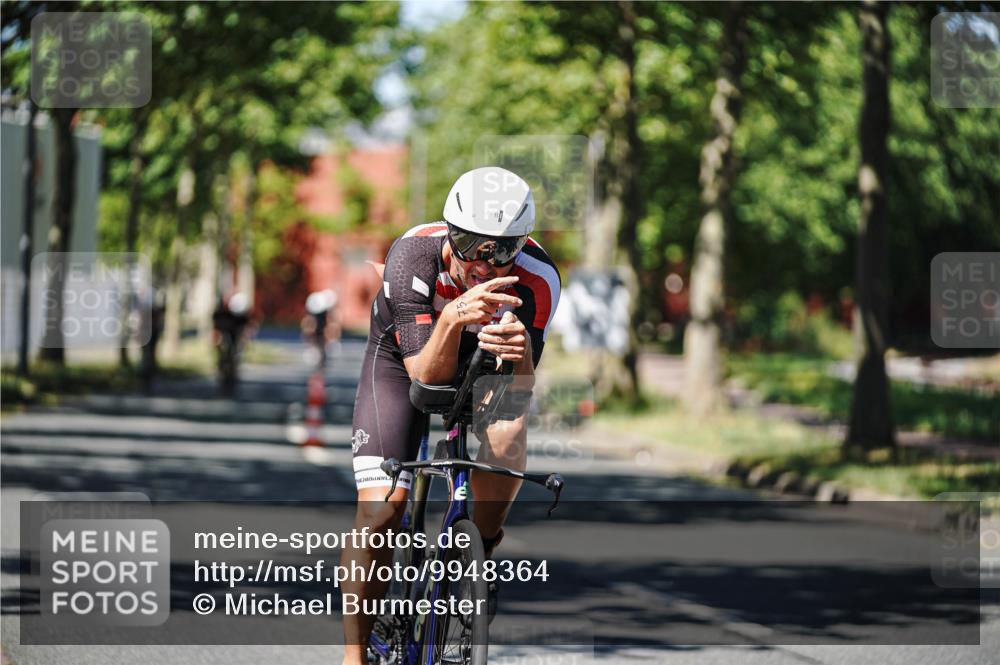 09.08.2026 - GEWOBA Citytriathlon Bremen Michael Burmester http://msf.ph/oto/9948364 09.08.2026 12:34:41 Radfahren 557, 628, 716, 726, 757, 808, 855, 939 meine-sportfotos.de