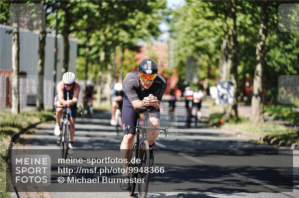 09.08.2026 - GEWOBA Citytriathlon Bremen Michael Burmester http://msf.ph/oto/9948366 09.08.2026 12:34:45 Radfahren 557, 628, 726, 757, 855, 939, 1145 meine-sportfotos.de