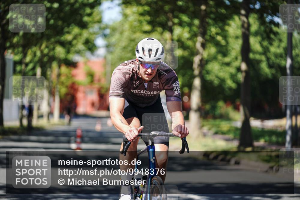 09.08.2026 - GEWOBA Citytriathlon Bremen Michael Burmester http://msf.ph/oto/9948376 09.08.2026 12:34:49 Radfahren 557, 628, 638, 756, 757, 855, 939, 1145 meine-sportfotos.de