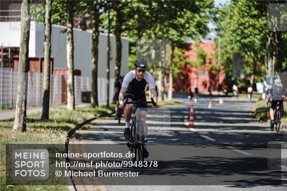 09.08.2026 - GEWOBA Citytriathlon Bremen Michael Burmester http://msf.ph/oto/9948378 09.08.2026 12:34:54 Radfahren 557, 638, 756, 757, 855, 939, 1145 meine-sportfotos.de