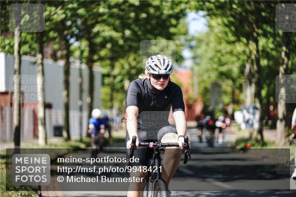 09.08.2026 - GEWOBA Citytriathlon Bremen Michael Burmester http://msf.ph/oto/9948421 09.08.2026 12:35:38 Radfahren 552, 758, 777, 814 meine-sportfotos.de