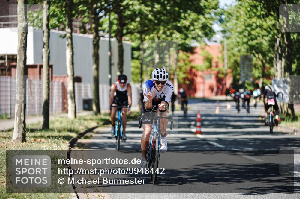 09.08.2026 - GEWOBA Citytriathlon Bremen Michael Burmester http://msf.ph/oto/9948442 09.08.2026 12:35:56 Radfahren 564, 595, 737, 758, 803, 820, 869, 895, 901, 918, 1009, 1155 meine-sportfotos.de