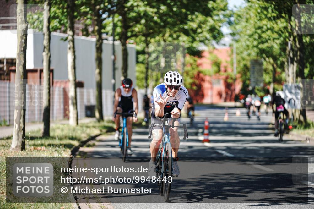 09.08.2026 - GEWOBA Citytriathlon Bremen Michael Burmester http://msf.ph/oto/9948443 09.08.2026 12:35:56 Radfahren 564, 595, 737, 758, 803, 820, 869, 895, 901, 918, 1009, 1155 meine-sportfotos.de