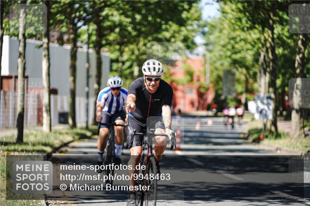 09.08.2026 - GEWOBA Citytriathlon Bremen Michael Burmester http://msf.ph/oto/9948463 09.08.2026 12:36:11 Radfahren 560, 562, 564, 565, 682, 737, 781, 901, 918, 948, 981, 1009, 1110, 1119, 1155 meine-sportfotos.de