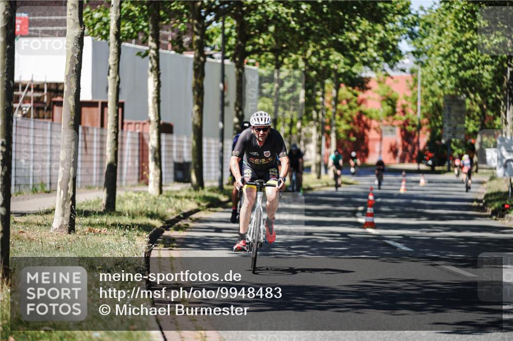09.08.2026 - GEWOBA Citytriathlon Bremen Michael Burmester http://msf.ph/oto/9948483 09.08.2026 12:36:24 Radfahren 560, 562, 668, 673, 682, 748, 749, 780, 781, 864, 948, 1110, 1118, 1119, 1129, 1139, 1146 meine-sportfotos.de