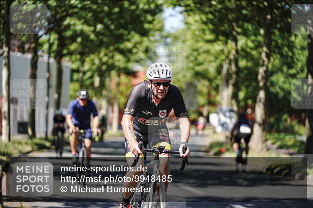 09.08.2026 - GEWOBA Citytriathlon Bremen Michael Burmester http://msf.ph/oto/9948485 09.08.2026 12:36:25 Radfahren 560, 562, 668, 673, 682, 748, 749, 780, 781, 864, 948, 1110, 1118, 1129, 1139, 1146 meine-sportfotos.de