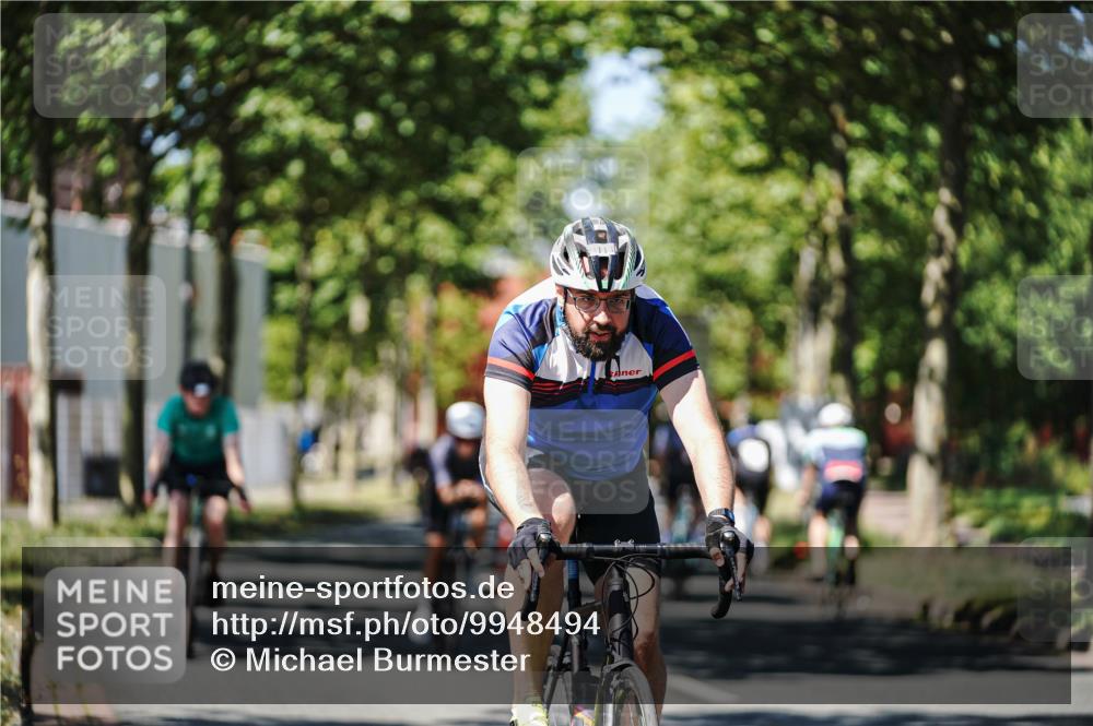 09.08.2026 - GEWOBA Citytriathlon Bremen Michael Burmester http://msf.ph/oto/9948494 09.08.2026 12:36:29 Radfahren 653, 668, 673, 682, 748, 749, 780, 864, 979, 1110, 1118, 1129, 1139, 1146 meine-sportfotos.de