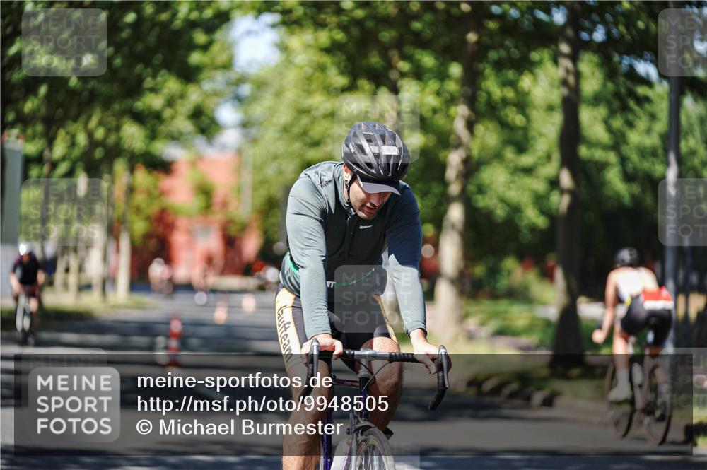 09.08.2026 - GEWOBA Citytriathlon Bremen Michael Burmester http://msf.ph/oto/9948505 09.08.2026 12:36:38 Radfahren 653, 699, 749, 780, 979, 1005, 1118, 1129, 1146 meine-sportfotos.de