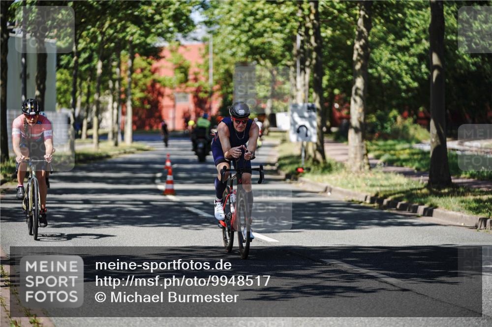 09.08.2026 - GEWOBA Citytriathlon Bremen Michael Burmester http://msf.ph/oto/9948517 09.08.2026 12:36:48 Radfahren 653, 699, 861, 943, 970, 1005, 1147 meine-sportfotos.de