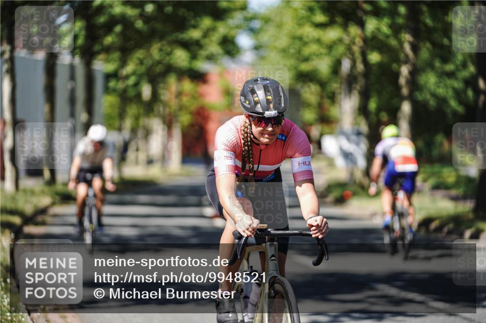 09.08.2026 - GEWOBA Citytriathlon Bremen Michael Burmester http://msf.ph/oto/9948521 09.08.2026 12:36:49 Radfahren 699, 861, 943, 970, 1005, 1147 meine-sportfotos.de